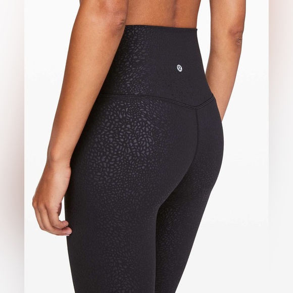 Lululemon align crop legging polar shift embossed - Picture 3 of 7